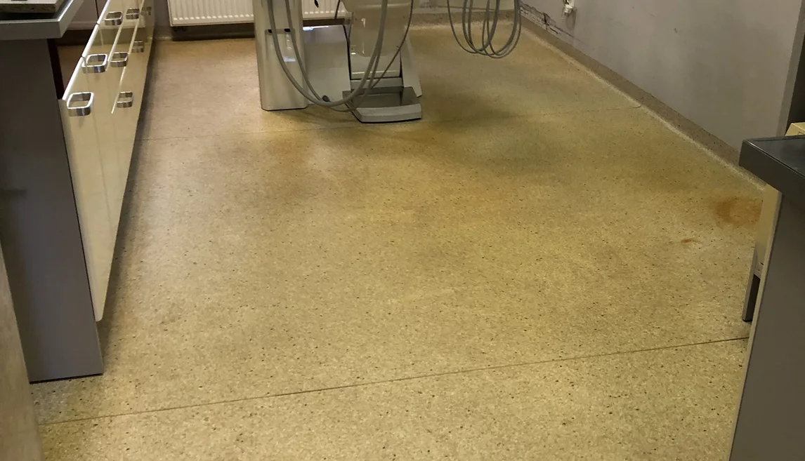 Zdjęcie przed usługą